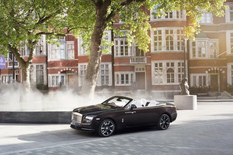  Rolls-Royce Dawn Mayfair 2017 года  (фото 3 из 8)